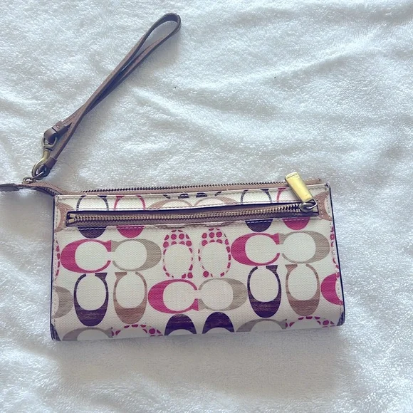 Coach Multicolor Wristlet - Picture 3 of 12